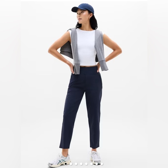 Athleta Pants - Athleta Endless High Rise Pant Textured, stretch fabric in a tapered fit navy 4